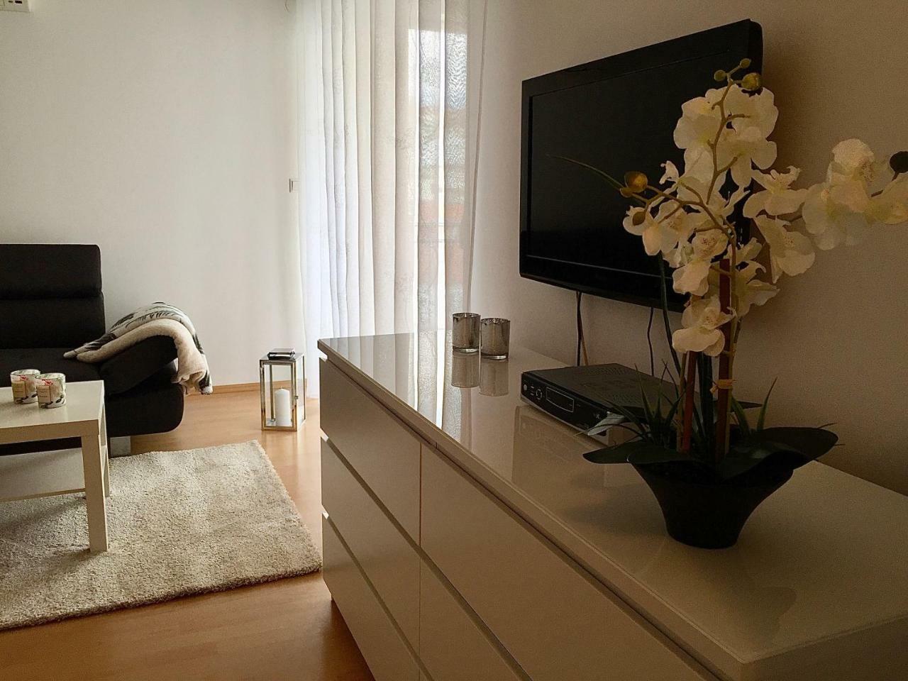 Apartment Marina Novi 诺维·维诺多尔斯基 外观 照片